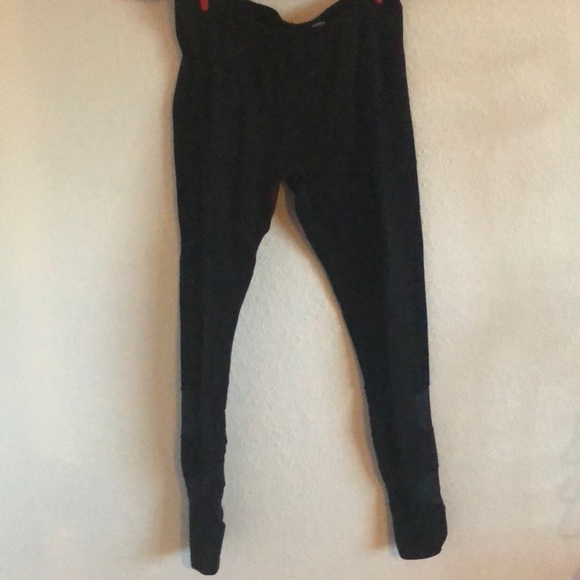 Xhiliration mesh stripe leggings - Picture 2 of 4